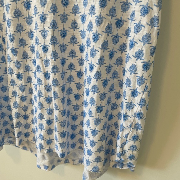 Lilly Pulitzer Etta Toe to Toe Turtle Tee - Picture 4 of 10